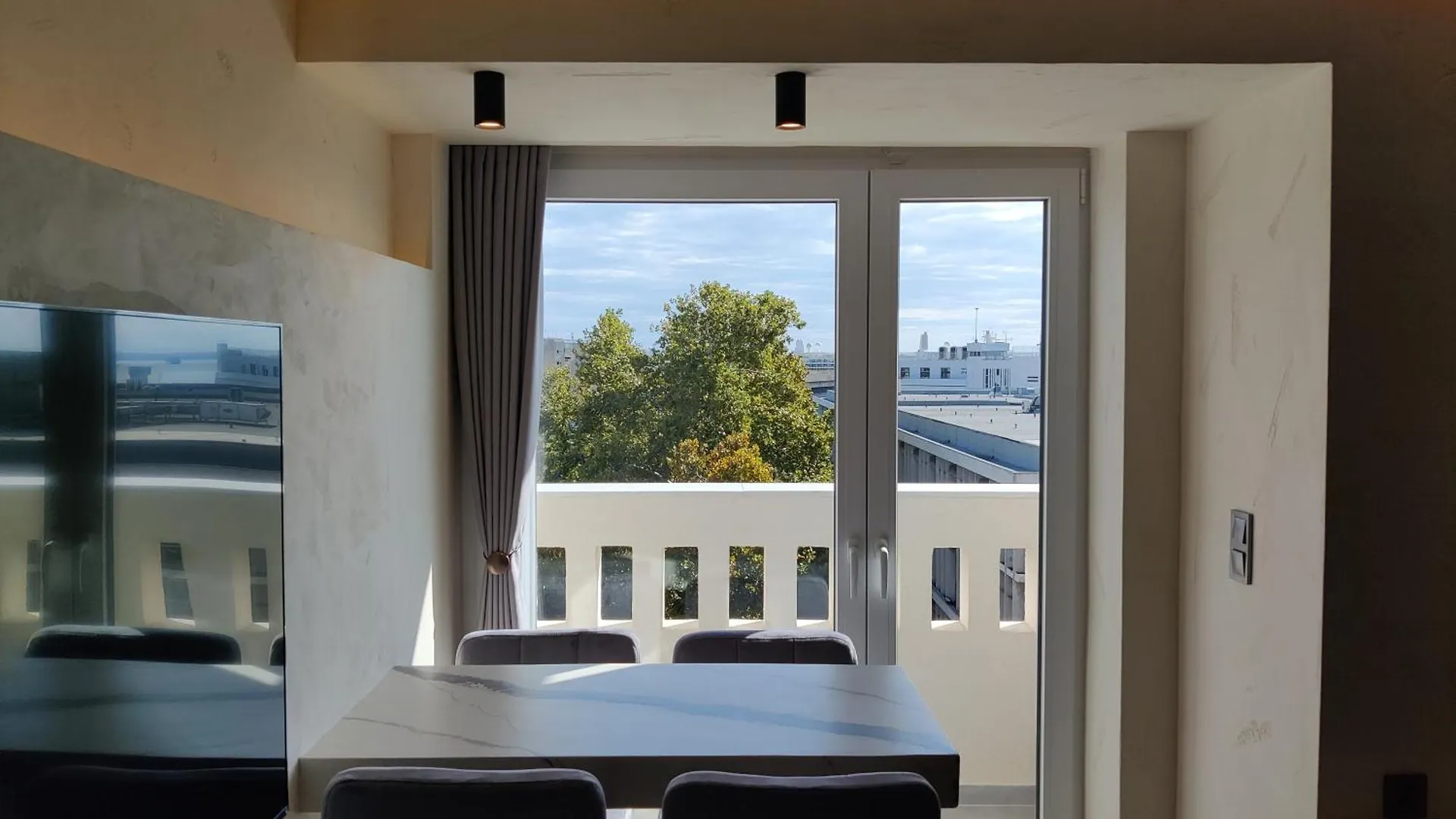 Celestial Luxury Skg Port II Apartment Thessaloniki